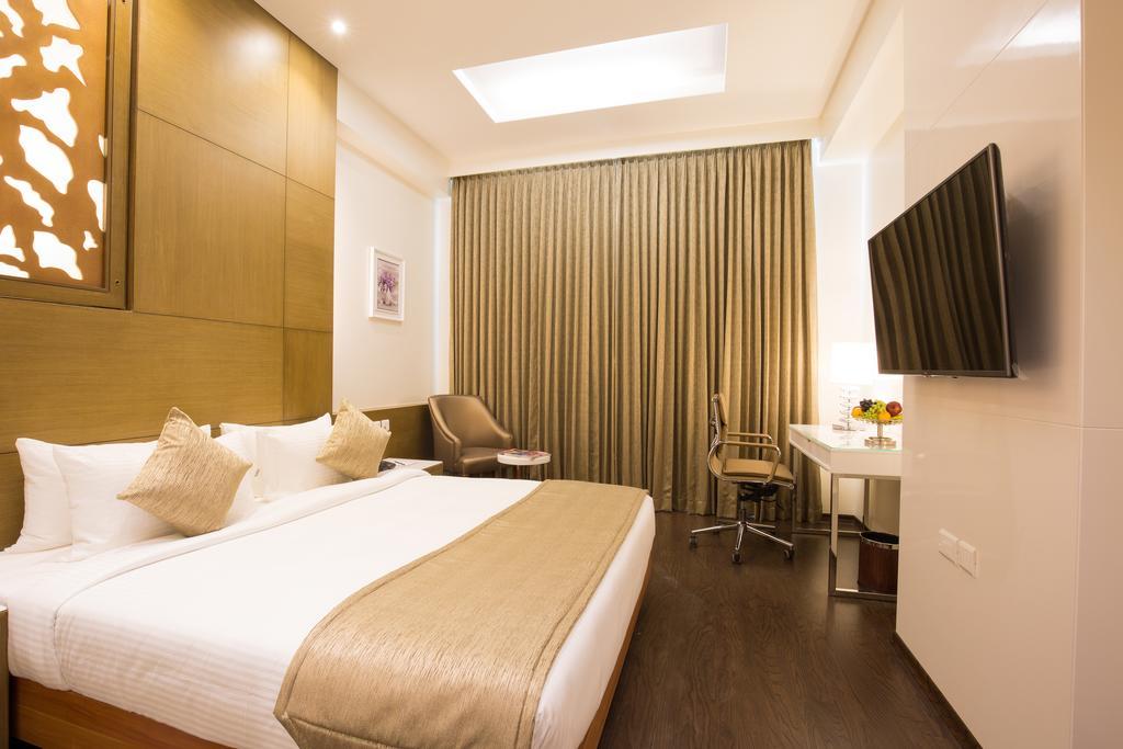 Kiscol Grands Hotel Kojambuttúr Kültér fotó