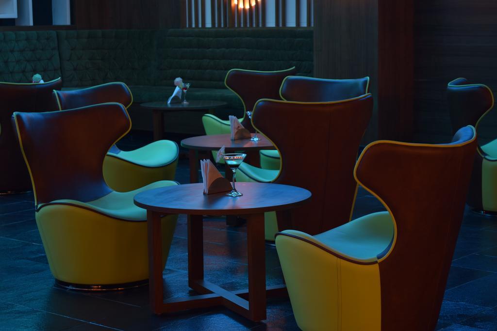 Kiscol Grands Hotel Kojambuttúr Kültér fotó